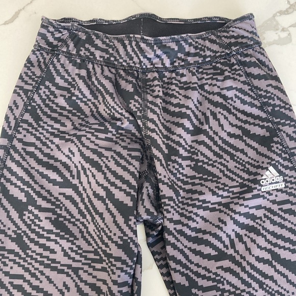 Adidas Techfit running pant - Picture 3 of 8